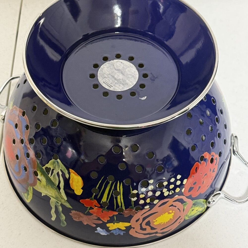The Pioneer Woman Colander Classic Charm Strainer 5 Quart Blue Stainless Steel - Picture 6 of 10
